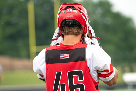 Neenah vs Hudson0023