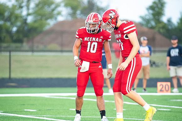 Neenah vs Appleton East 0434