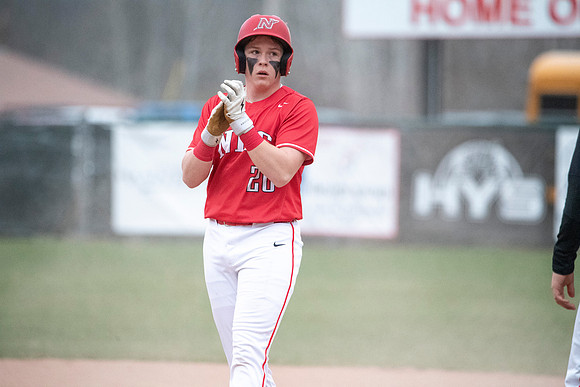 Neenah vs Hortonville 0217