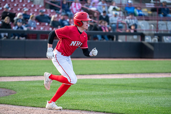 Neenah vs Menasha0480