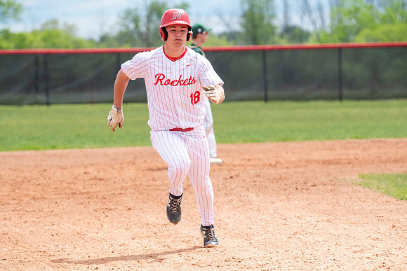 Neenah vs DC Everest 369