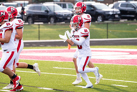 Neenah v DePere_0102