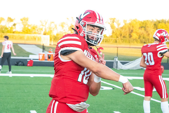 Neenah vs Kimberly 0040