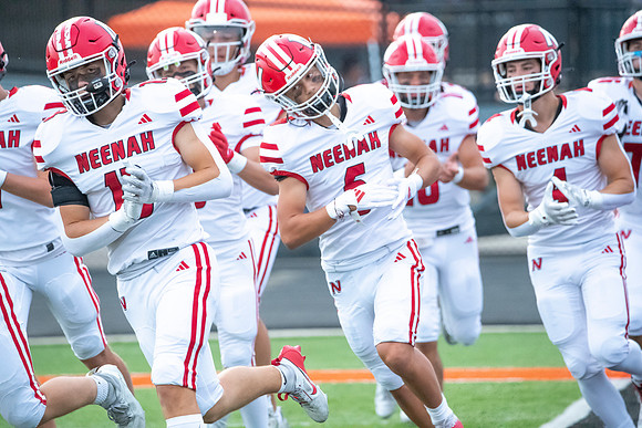 Neenah vs Kaukauna 0116