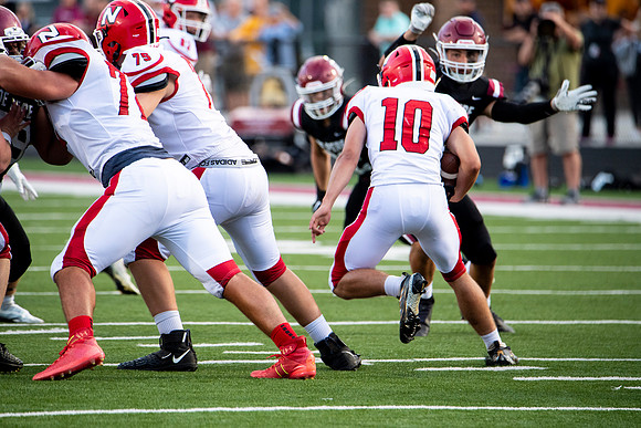 Neenah v DePere_0258