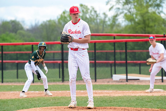 Neenah vs DC Everest 272