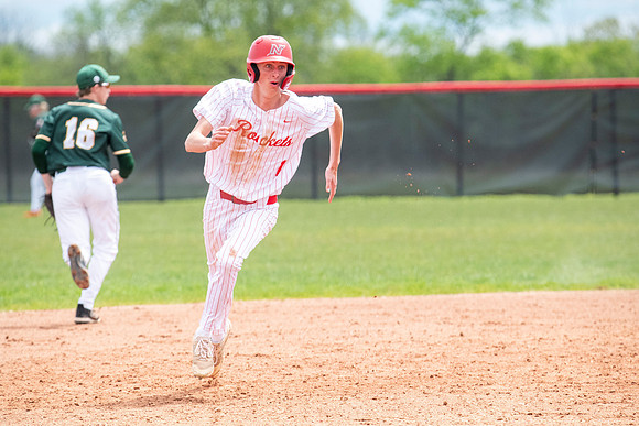 Neenah vs DC Everest 319