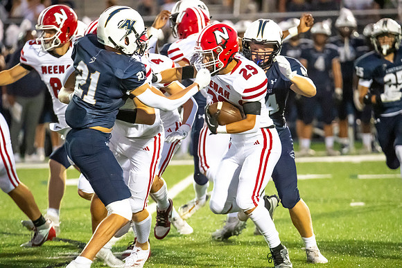Neenah vs Appleton North 0365