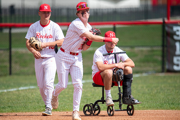 Neenah vs DC Everest 088