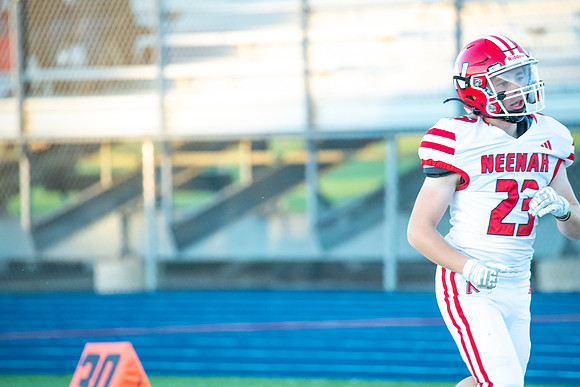 Neenah vs Appleton North 0127
