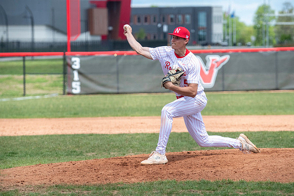 Neenah vs DC Everest 443