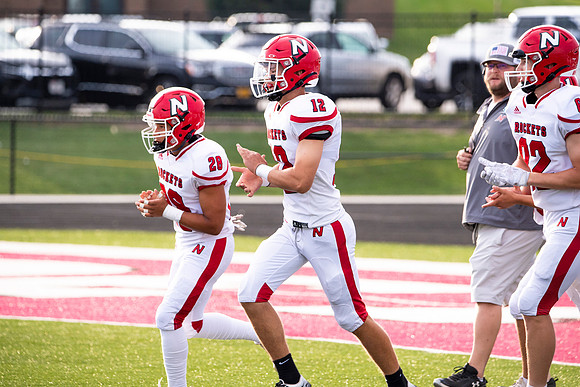 Neenah v DePere_0106
