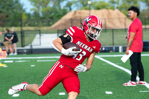Neenah vs Menasha 0034