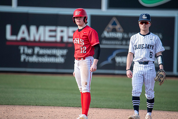 Neenah vs Menasha0509