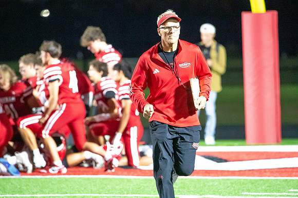 Neenah vs Kimberly 0445