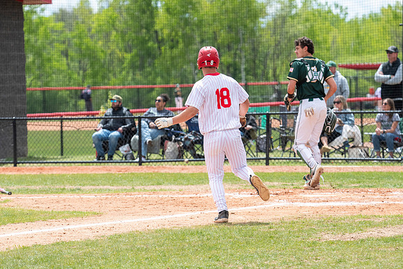 Neenah vs DC Everest 393