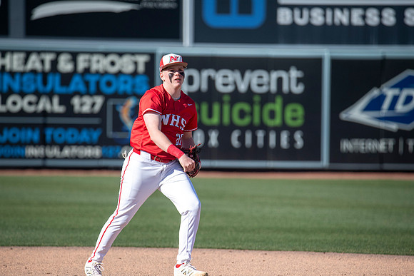 Neenah vs Menasha0103