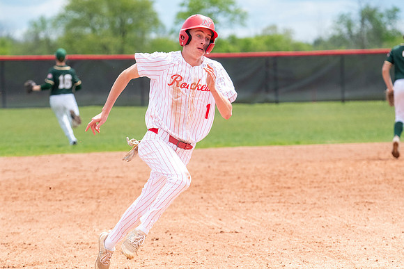 Neenah vs DC Everest 329