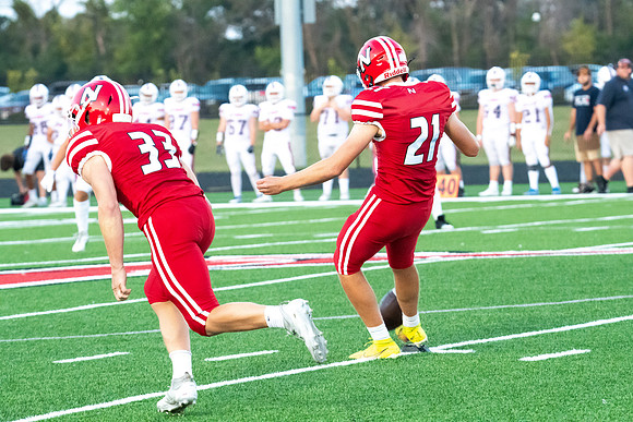 Neenah vs Appleton East 0251
