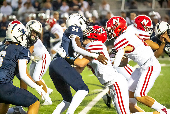 Neenah vs Appleton North 0394