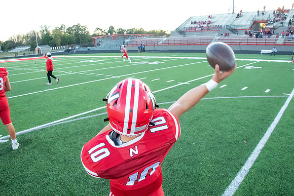 Neenah vs Kimberly 0081