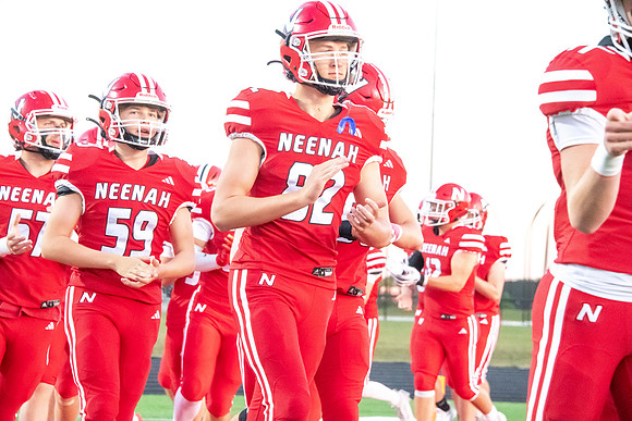 Neenah vs Kimberly 0248