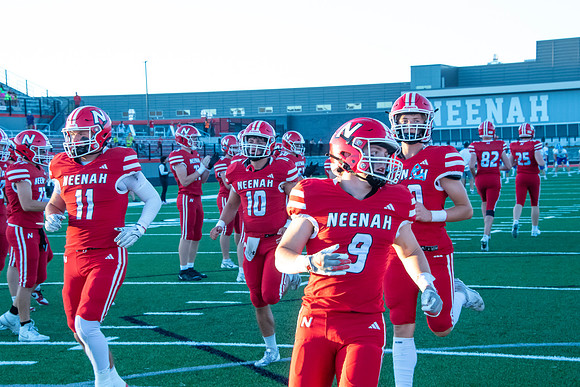 Neenah vs Oshkosh West 0270