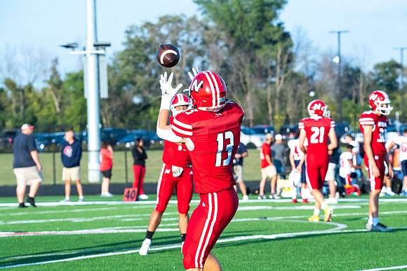 Neenah vs Appleton East 0094