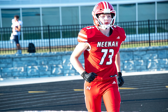 Neenah vs Appleton East 0142
