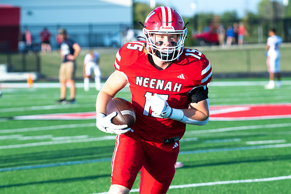 Neenah vs Appleton East 0053