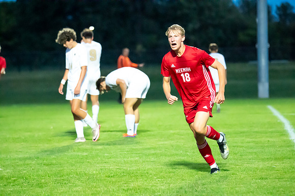Neenah vs Appleton North 105