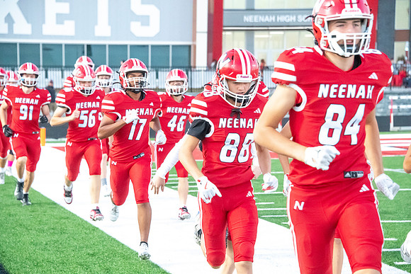 Neenah vs Kimberly 0193