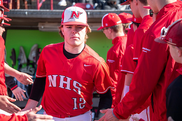 Neenah vs Menasha0224