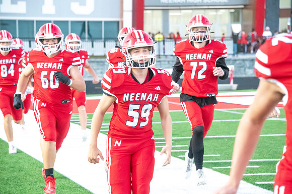 Neenah vs Kimberly 0184