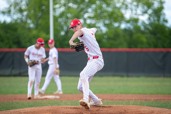 Neenah vs DC Everest 205