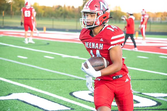 Neenah vs Kimberly 0121