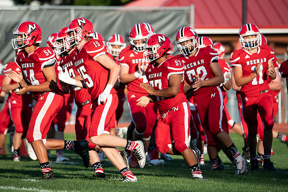 Neenah v Menasha_0215