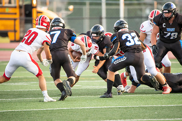 Neenah v Oshkosh West_0181