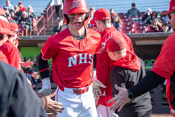 Neenah vs Menasha0220
