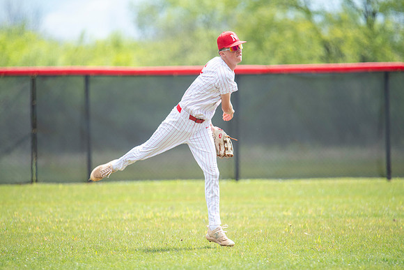 Neenah vs DC Everest 028