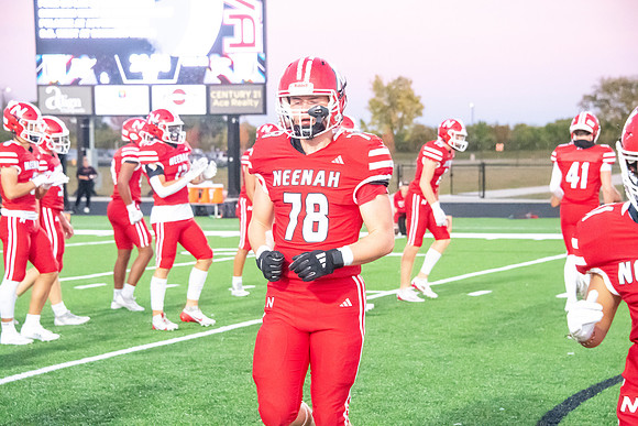 Neenah vs Kimberly 0361