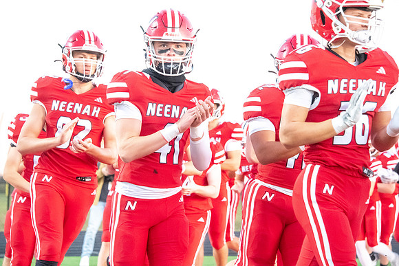 Neenah vs Kimberly 0244