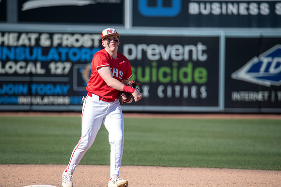 Neenah vs Menasha0102