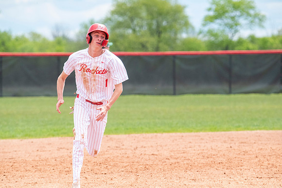 Neenah vs DC Everest 323