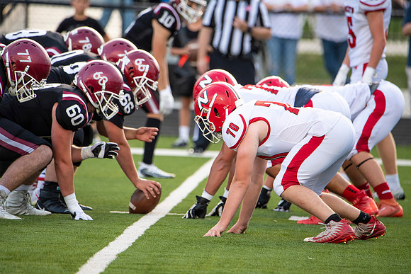 Neenah v DePere_0225