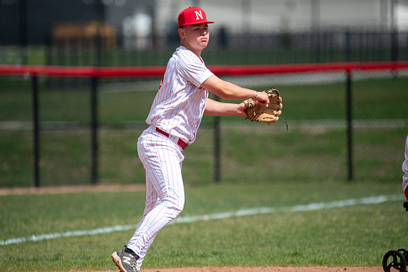Neenah vs DC Everest 095