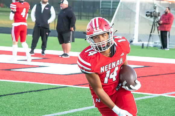 Neenah vs Kimberly 0090
