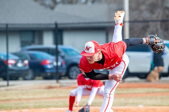 Neenah vs Kimberly 370