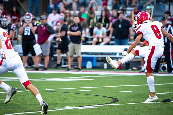 Neenah v DePere_0323