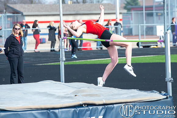 nhs_girls_track_007_46955777275_o